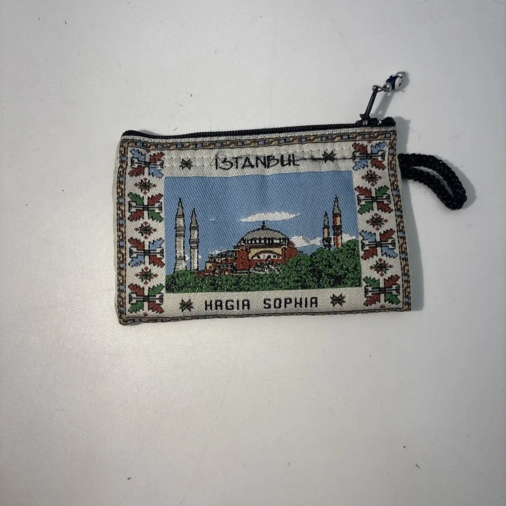 NEW Istanbul‎ Turkey Hagia Sophia Coin Change Purse Make Up Bag with Zipper